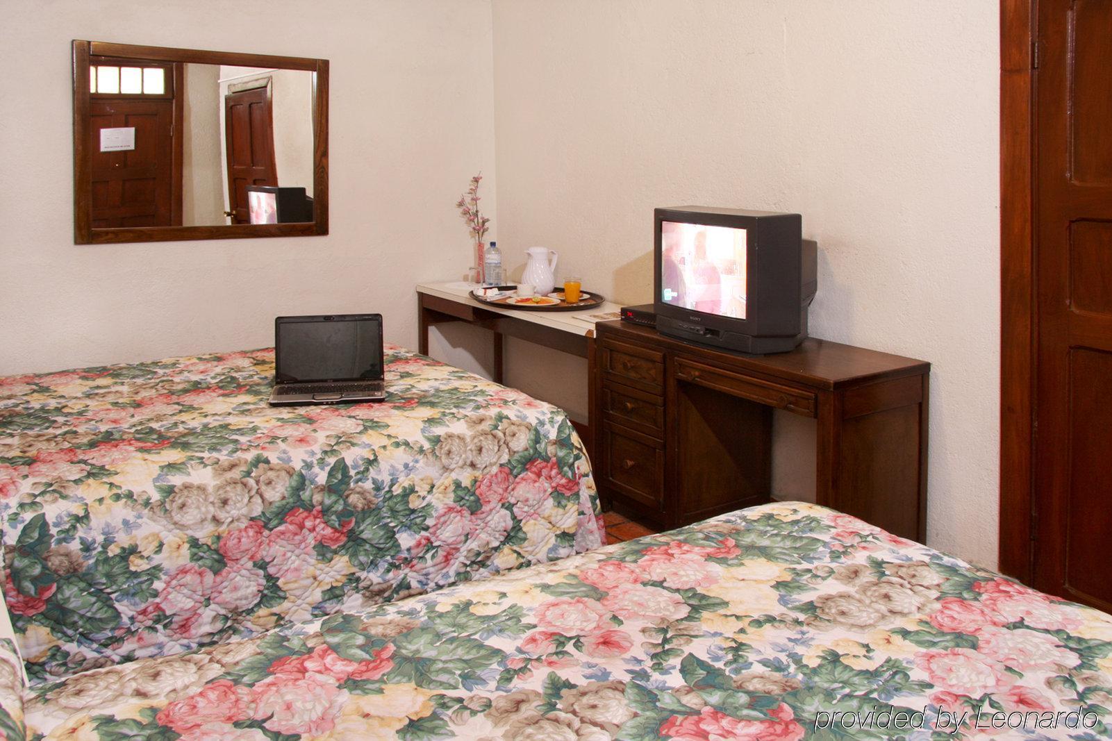 Hotel Urdinola Saltillo Cameră foto